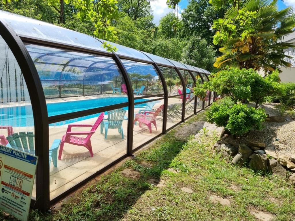 Les Chalets De Saumur, Piscine & Parc Boise, 100M Du Cadrenoir Экстерьер фото
