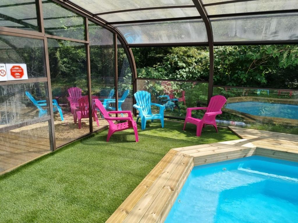 Les Chalets De Saumur, Piscine & Parc Boise, 100M Du Cadrenoir Экстерьер фото