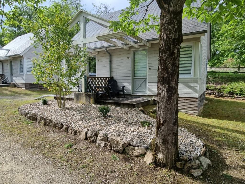 Les Chalets De Saumur, Piscine & Parc Boise, 100M Du Cadrenoir Экстерьер фото